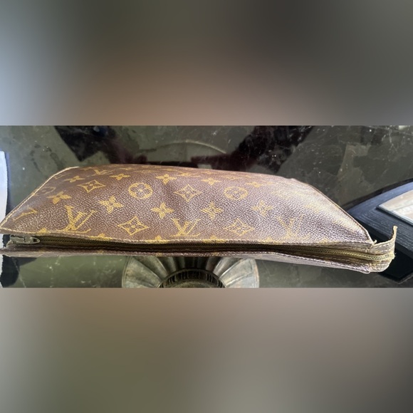 Louis Vuitton Vintage Monogram Toiletry 26 Bag Clutch- EVC - Picture 8 of 11